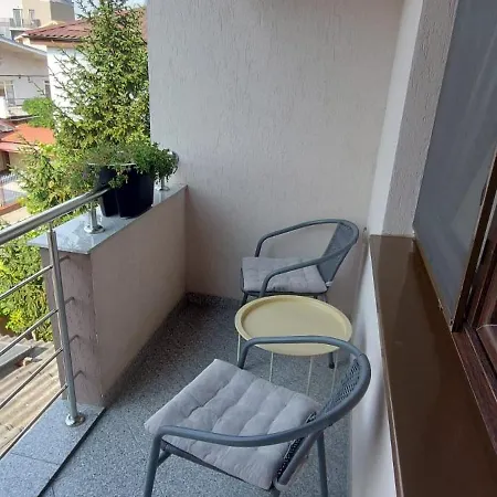 Ozon 게스트하우스 데포리노드